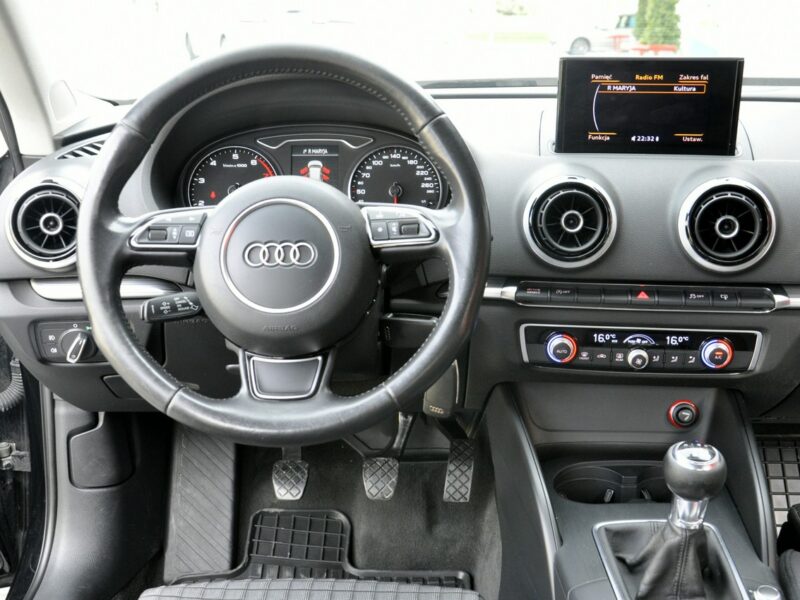 Audi A3 1,4T 140KM Sportback/Navi/Parktronic/Alu/S-line 8V (2012-)