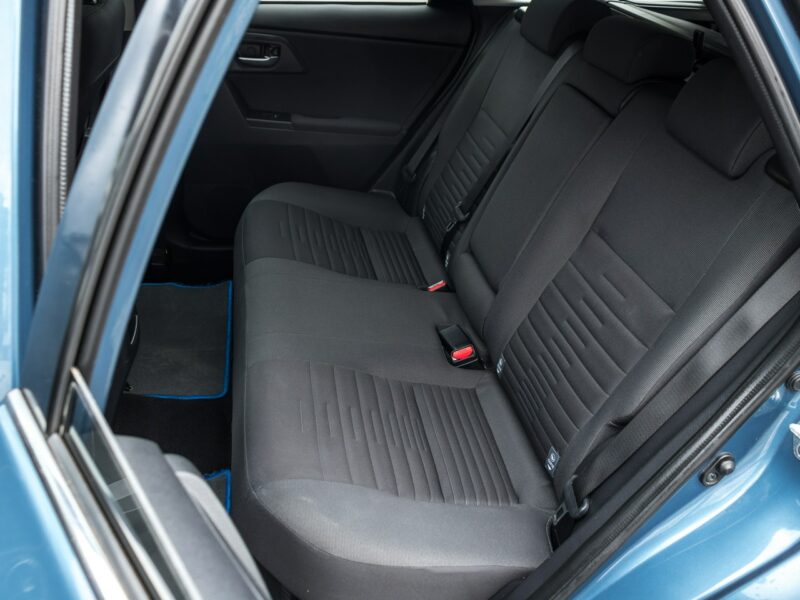 Toyota Auris 1.8_Hybryda_99KM_141 tyś. km II (2012-)