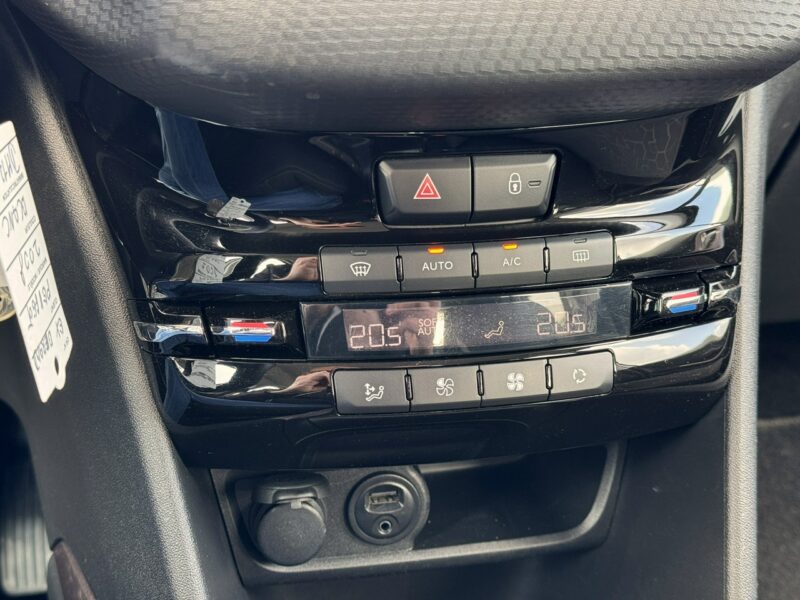 Peugeot 2008 *Bogate Wyposażenie*Potwierdzony Przebieg*Roczna Gwarancja Techniczna* I (2013-2019)