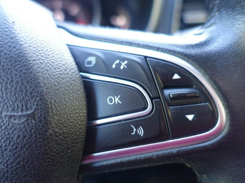 Renault Megane * Fv 23%* Automat EDC * Org. Lakier - Bezwypadkowy * Pełny Serwis * IV (2016-)