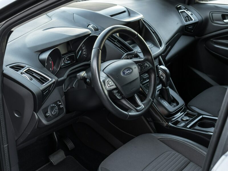 Ford Kuga 2.0_Diesel_180KM_85 tyś. km_4x4 II (2012-)