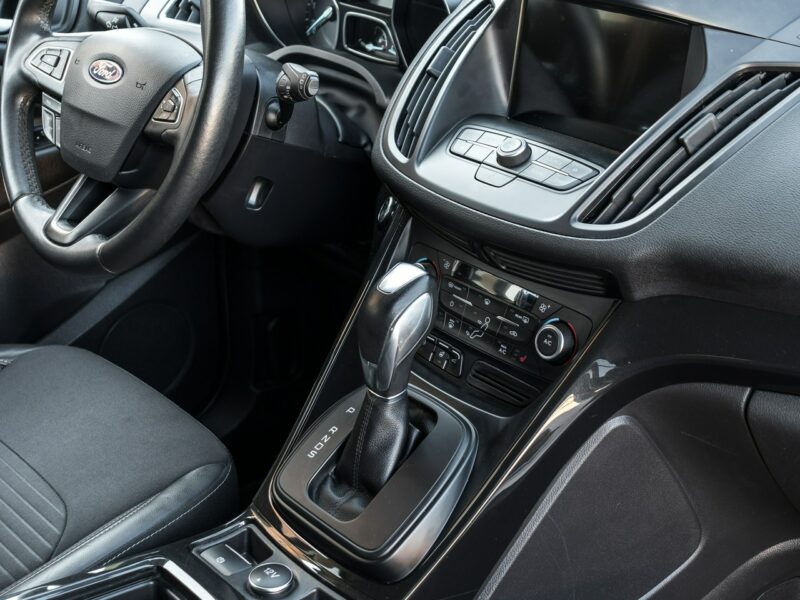 Ford Kuga 2.0_Diesel_180KM_85 tyś. km_4x4 II (2012-)