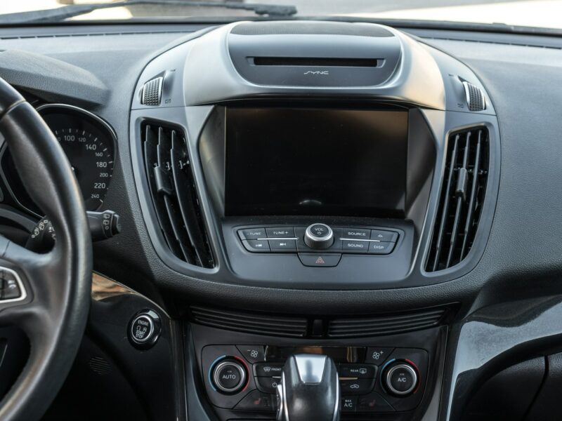Ford Kuga 2.0_Diesel_180KM_85 tyś. km_4x4 II (2012-)