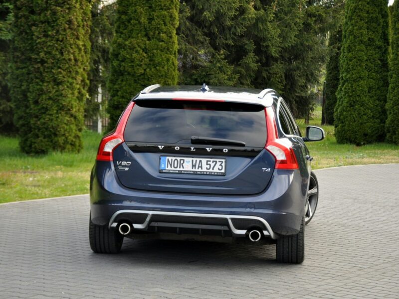 Volvo V60 1.6i(180KM)*R-Design*Xenon*Led*Skóry*Klimatronik*I Wł*Reling*Alu18"ASO I (2010-2018)