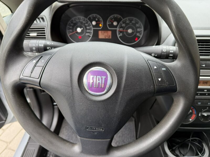 Fiat Grande Punto 1,4 95KM Klimatyzacja