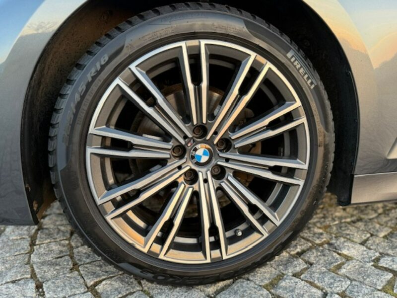 BMW 320 G20 (2019-)