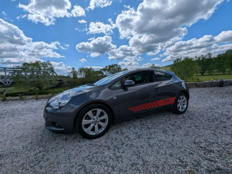 Opel Astra GTC 1,4 turbo benzyna 120 KM J (2009-2019)