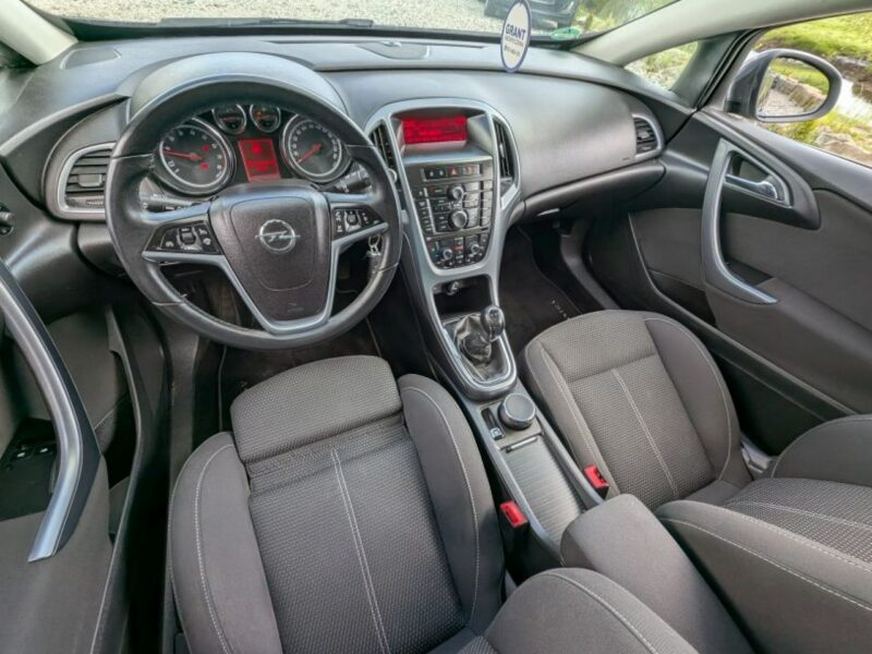 Opel Astra GTC 1,4 turbo benzyna 120 KM J (2009-2019)