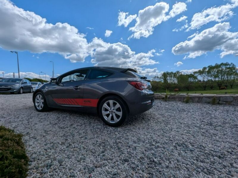 Opel Astra GTC 1,4 turbo benzyna 120 KM J (2009-2019)