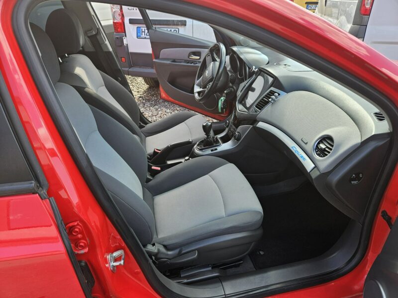 Chevrolet Cruze Opłacony Zdrowy Zadbany Klima Alu Navi Android 1 WŁ Po Serwisie