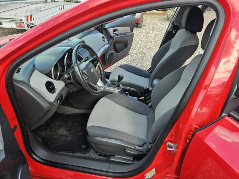 Chevrolet Cruze Opłacony Zdrowy Zadbany Klima Alu Navi Android 1 WŁ Po Serwisie