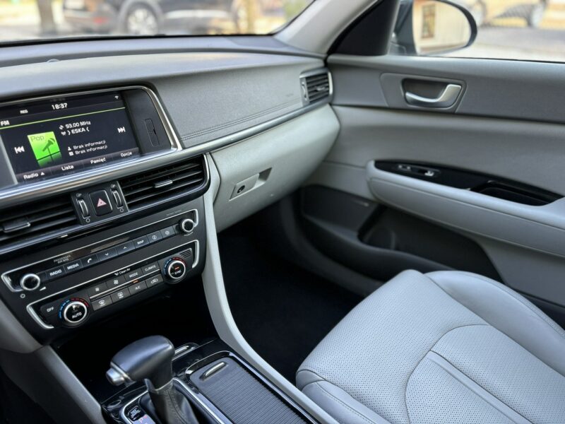 Kia Optima Panorama, Automat Jedyny Taki IV (2015-2020)