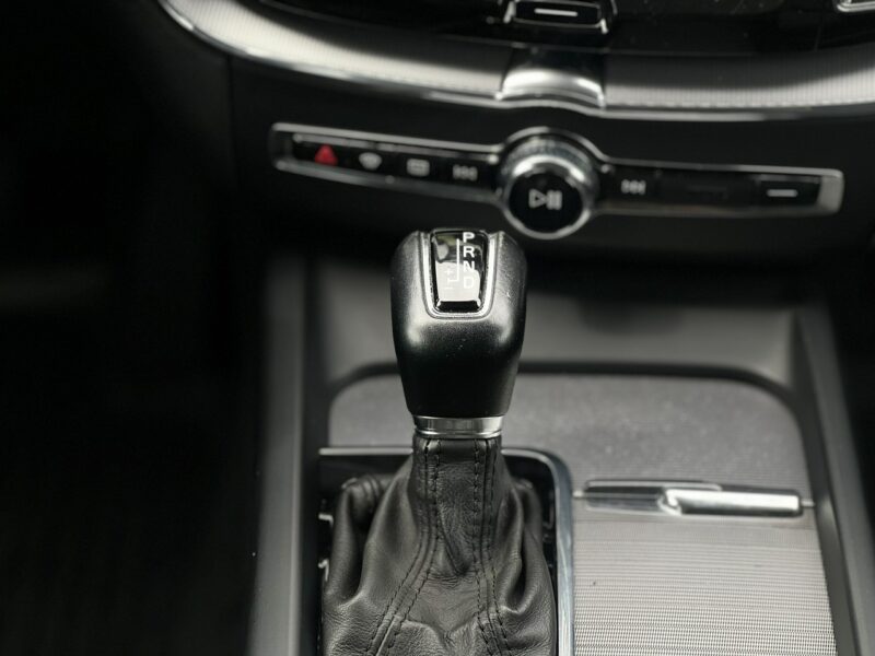 Volvo XC 60 Salon Polska Poleasingowy I właściciel Serwis ASO Bezwypadkowy II (2017-)