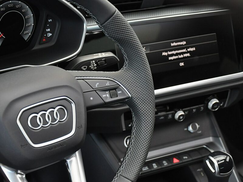 Audi Q3 Sportback 40TDI Quattro Sline Panorama MatrixLed TempomatACC Virtual Hak Webasto