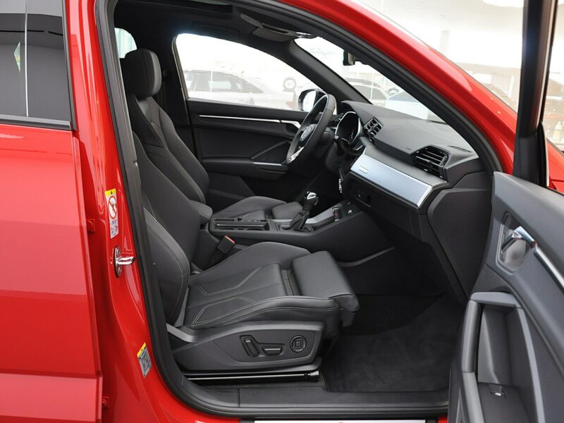 Audi Q3 Sportback 40TDI Quattro Sline Panorama MatrixLed TempomatACC Virtual Hak Webasto