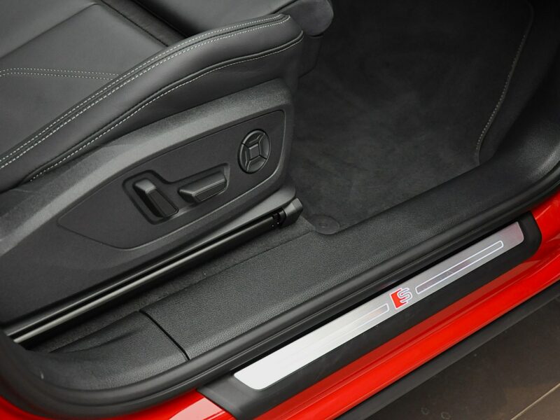 Audi Q3 Sportback 40TDI Quattro Sline Panorama MatrixLed TempomatACC Virtual Hak Webasto