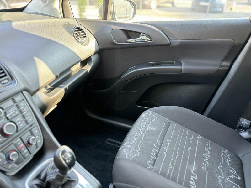Opel Meriva Super stan Konkurencyjne oferty II (2010-)