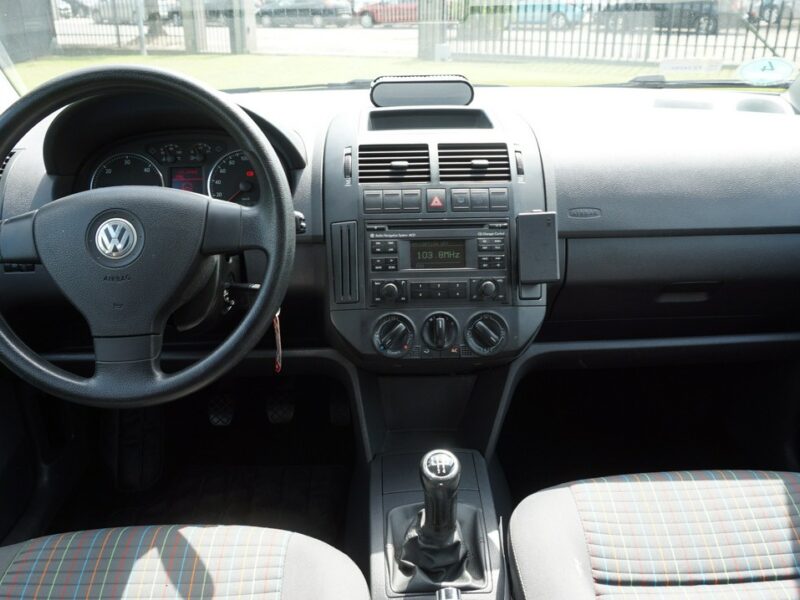 Volkswagen Polo Super stan . Gwarancja IV FL (2005-2009)