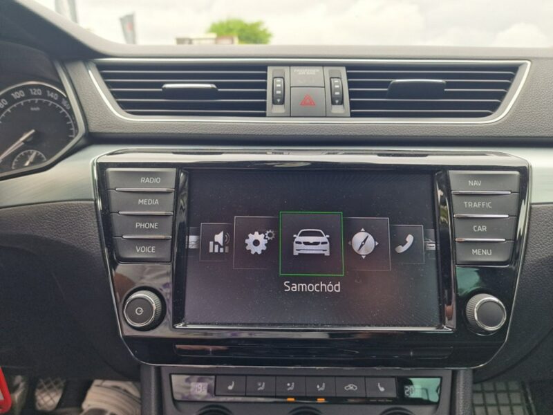 Škoda Superb 2.0 TDI 190 KM, Klimatyzacja, Alufelgi, Grzane Fotele, Bluetooth, NAVI III (2015-2023)