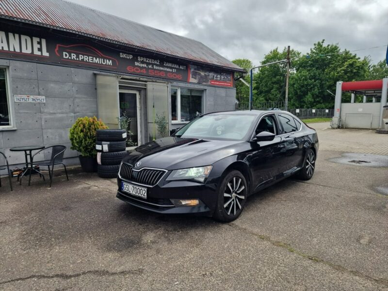 Škoda Superb 2.0 TDI 190 KM, Klimatyzacja, Alufelgi, Grzane Fotele, Bluetooth, NAVI III (2015-2023)