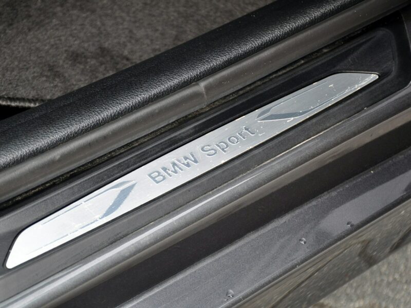 BMW 320 2.0d(184KM)*Bi-Xenon*Ringi*Duża Navi*2xParktr*I Wł*Welur*Alu18"ASO F30/F31 (2012-)