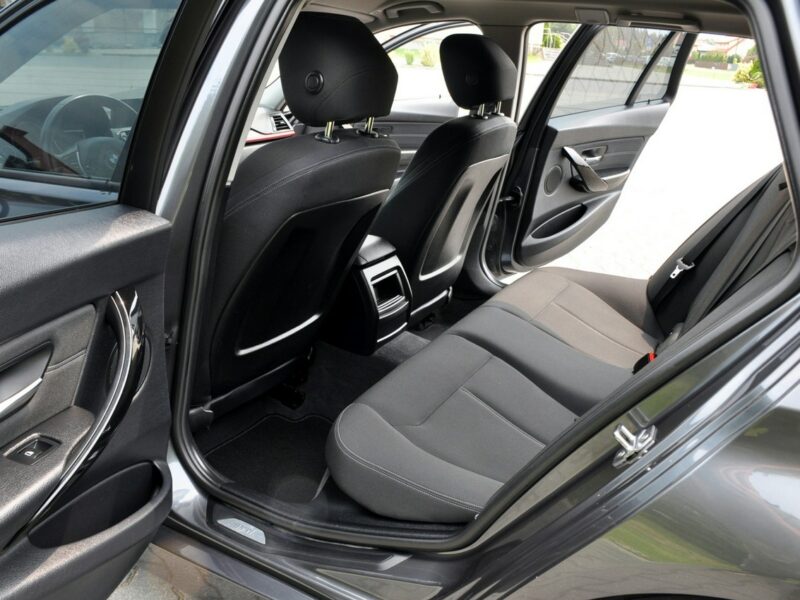 BMW 320 2.0d(184KM)*Bi-Xenon*Ringi*Duża Navi*2xParktr*I Wł*Welur*Alu18"ASO F30/F31 (2012-)