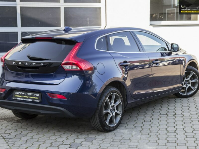 Volvo V40 Ocean Race / Skóry / Navi / BDB zadbany / Gwarancja na rok II (2012-)
