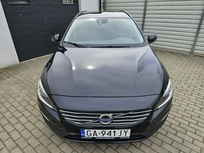 Volvo V60 D2 1.6 115KM manual BEZWYPADEK bardzo zadbany NAVI BDB stan I (2010-2018)