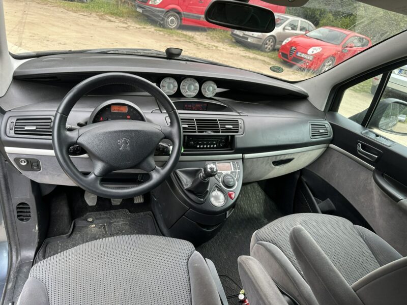 Peugeot 807 Elektrycznie drzwi/Tempomat/7 foteli/Parktronik/Alufelgi/Hak/ESP