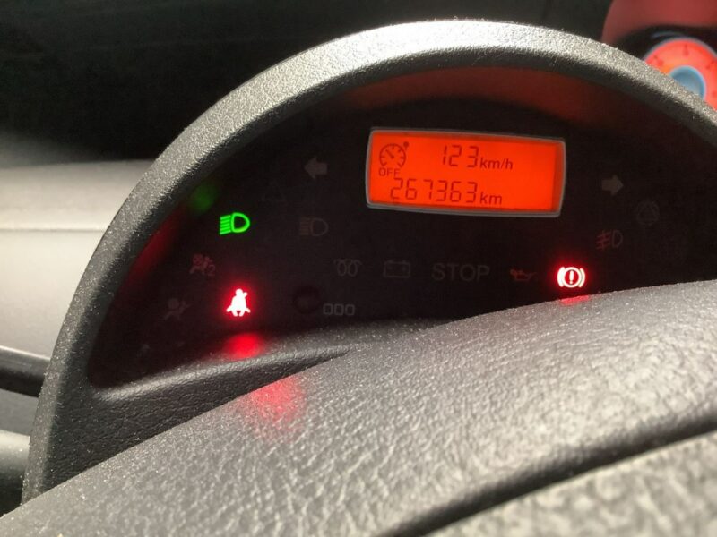 Peugeot 807 Elektrycznie drzwi/Tempomat/7 foteli/Parktronik/Alufelgi/Hak/ESP