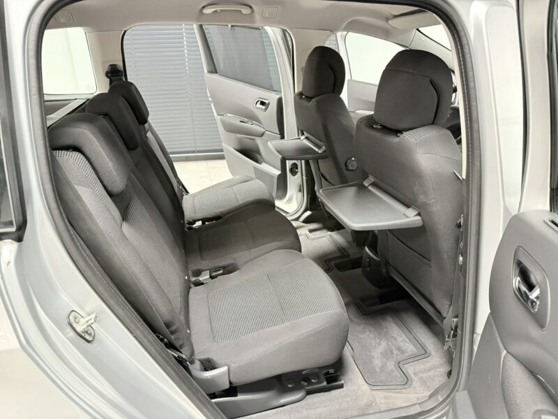 Peugeot 5008 2.0 BlueHDi 150KM * PREMIUM * Klima * Hak * Serwis * Opony NOWE I (2009-2017)