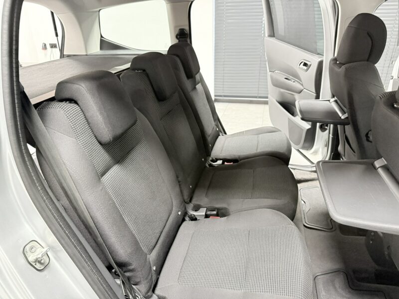 Peugeot 5008 2.0 BlueHDi 150KM * PREMIUM * Klima * Hak * Serwis * Opony NOWE I (2009-2017)
