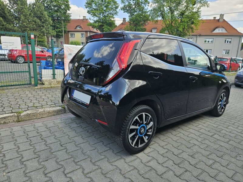 Toyota Aygo Toyota Aygo Prime X-Treme Klimatyzacja / Tempomat / Kamera II (2014-)