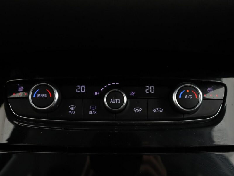 Opel Grandland X automat navi klima auto kamera i czujniki parkowania grzane fotele