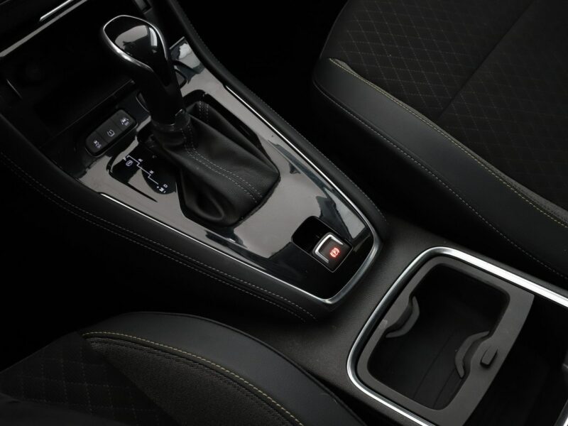 Opel Grandland X automat navi klima auto kamera i czujniki parkowania grzane fotele
