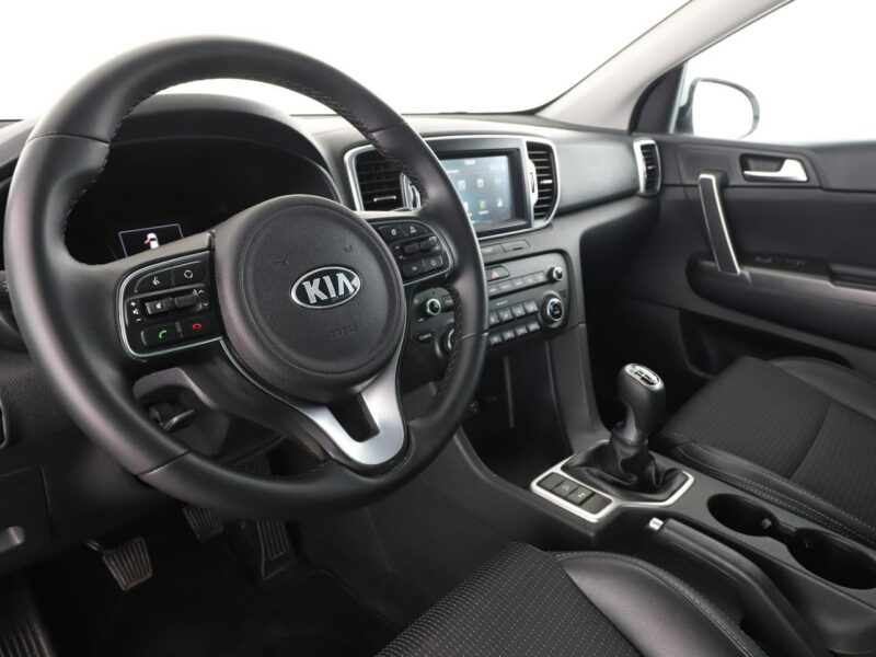 Kia Sportage LED navi klima auto kamera i czujniki parkowania IV (2016-2021)