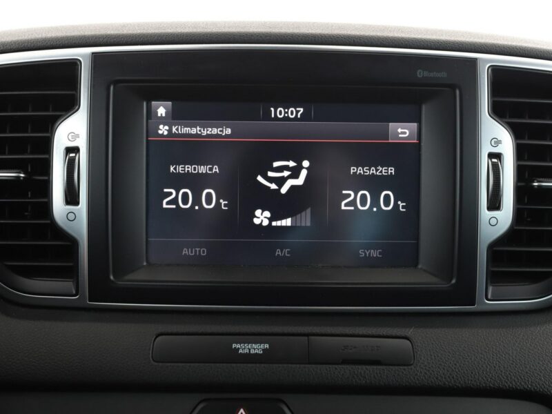 Kia Sportage LED navi klima auto kamera i czujniki parkowania IV (2016-2021)