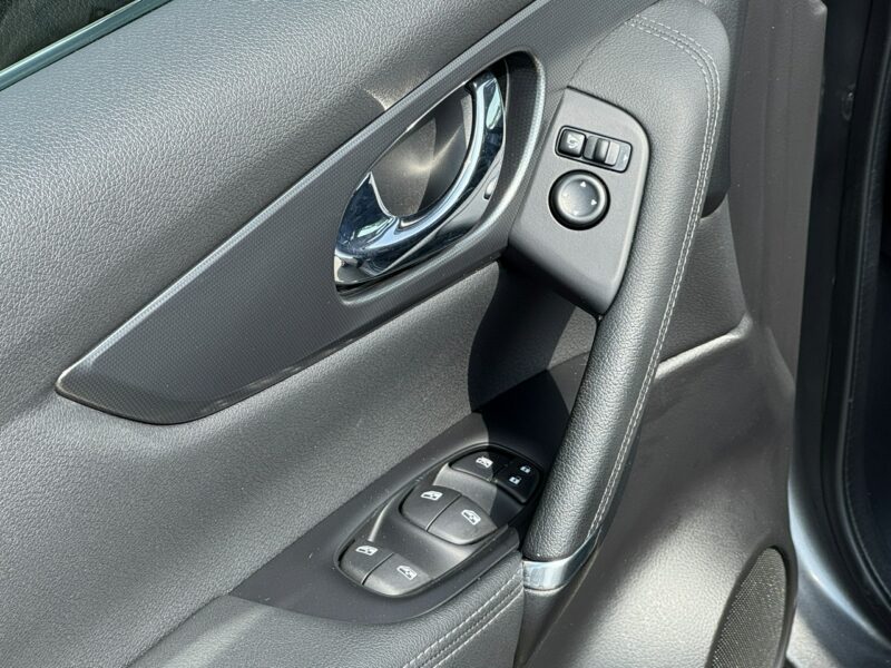 Nissan Qashqai *Film*TEKNA*Automat*Vision360*Niski Przebieg*Roczna Gwarancja* II (2013-2021)