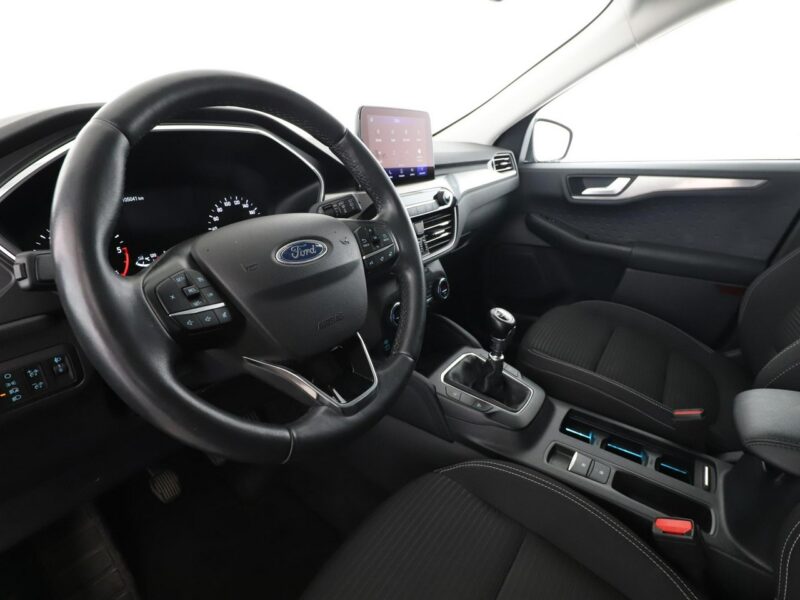 Ford Kuga navi full LED grzane fotele i kanapa czujniki parkowania klima auto III (2019-)
