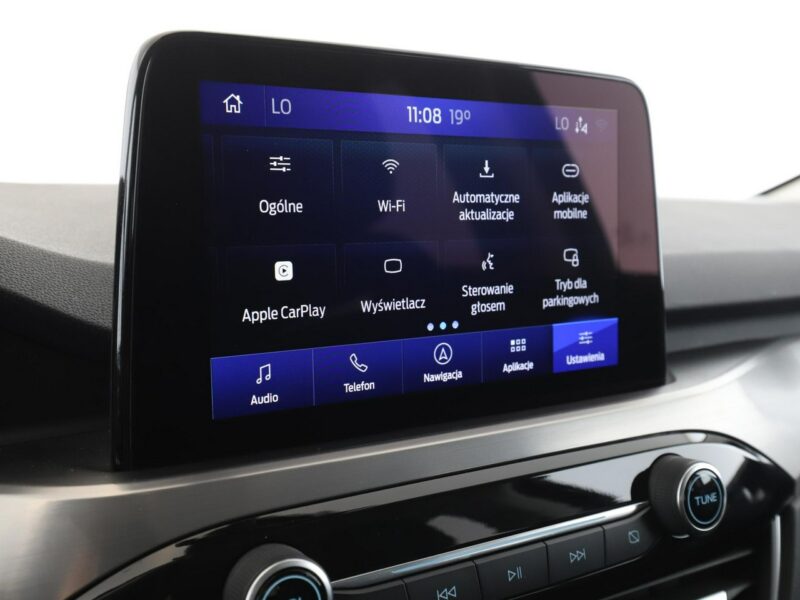 Ford Kuga navi full LED grzane fotele i kanapa czujniki parkowania klima auto III (2019-)
