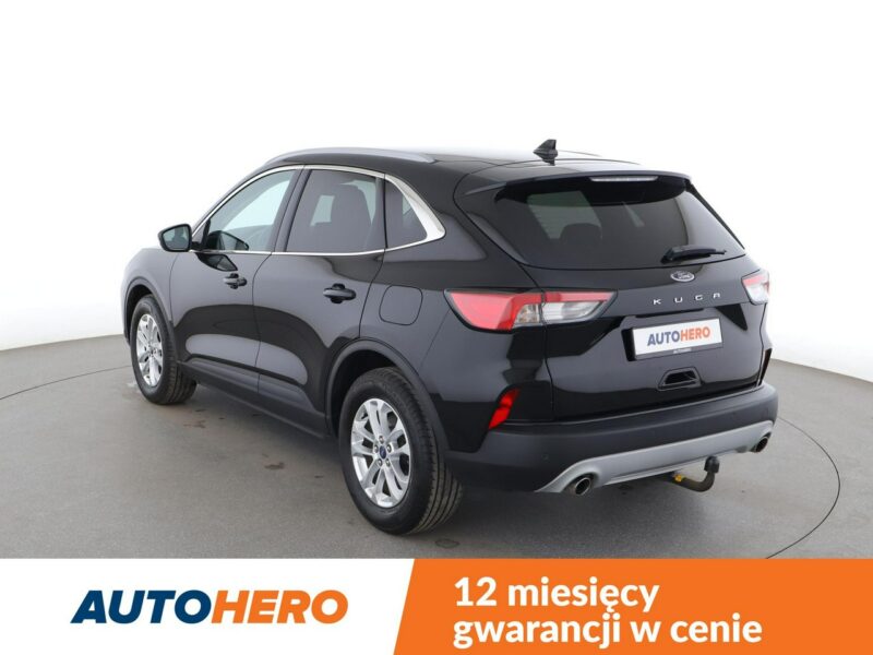 Ford Kuga navi full LED grzane fotele i kanapa czujniki parkowania klima auto III (2019-)