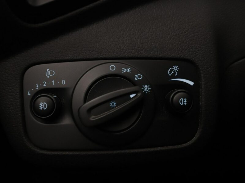 Ford Kuga 4x4 automat navi kamera i czujniki parkowania grzane fotele II (2012-)