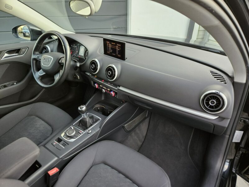 Audi A3 1.4 TFSI 122KM benzyna BEZWYPADEK zadbany SERWISOWANY BDB stan 8V (2012-)