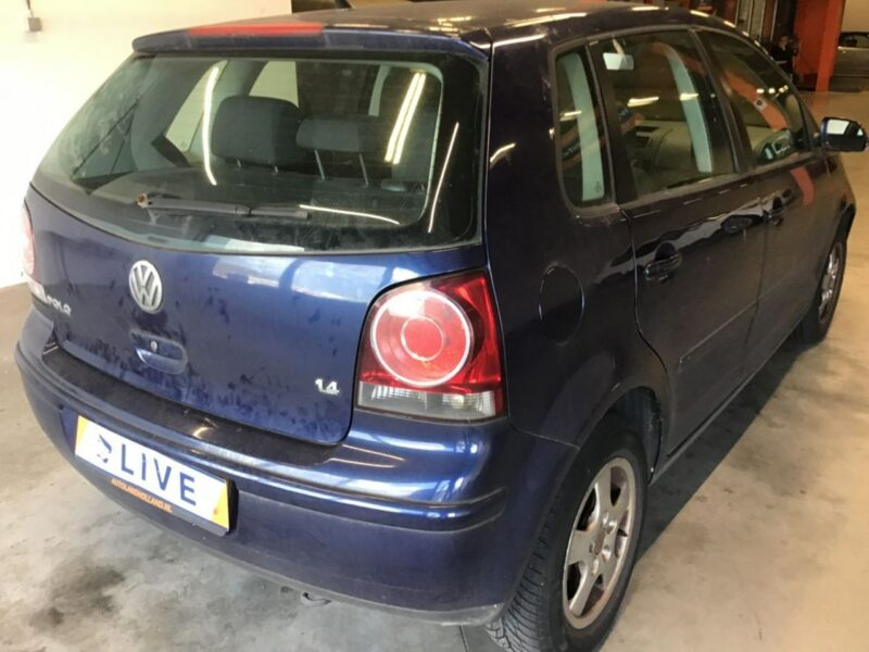 Volkswagen Polo 1,4benz, 5 drzwi, klimatyzacja, alufelgi, isofix, opony wielosezonowe IV FL (2005-2009)