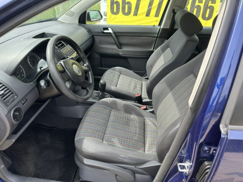 Volkswagen Polo 1,4benz, 5 drzwi, klimatyzacja, alufelgi, isofix, opony wielosezonowe IV FL (2005-2009)