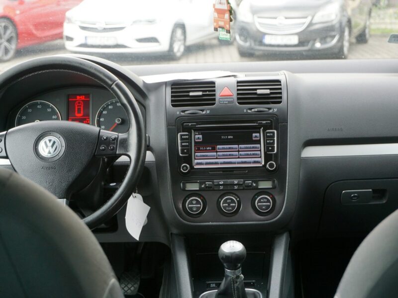 Volkswagen Golf ubezpieczony, zarejestrowany, sprawny, V (2003-2008)