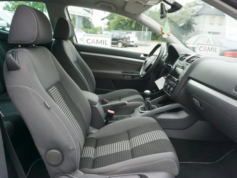 Volkswagen Golf ubezpieczony, zarejestrowany, sprawny, V (2003-2008)