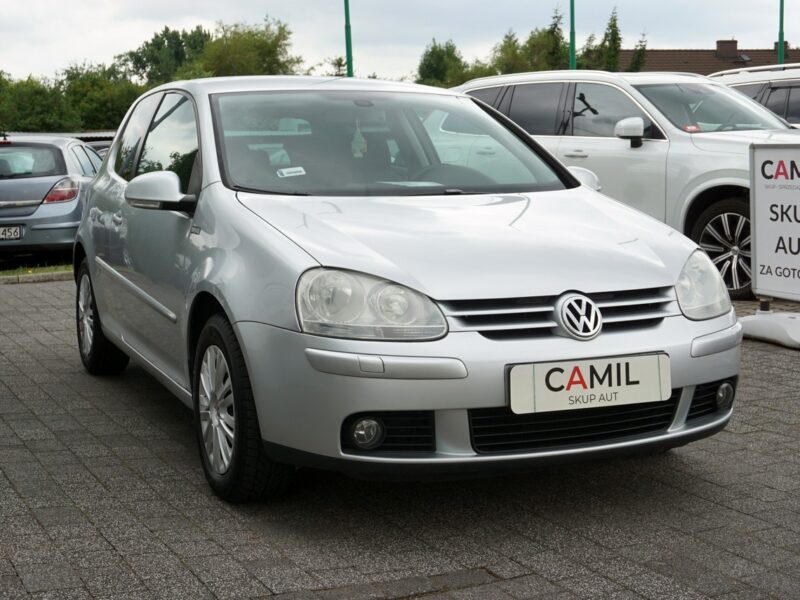 Volkswagen Golf ubezpieczony, zarejestrowany, sprawny, V (2003-2008)