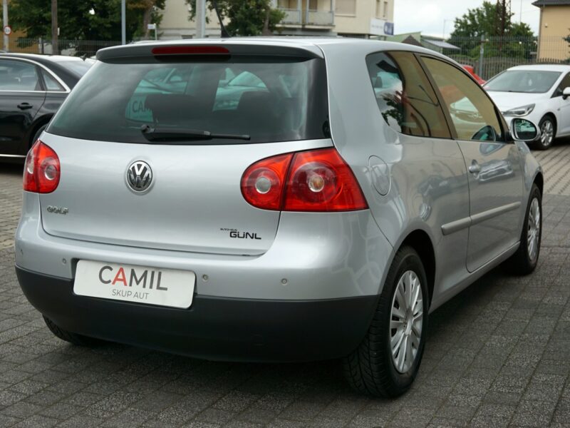 Volkswagen Golf ubezpieczony, zarejestrowany, sprawny, V (2003-2008)