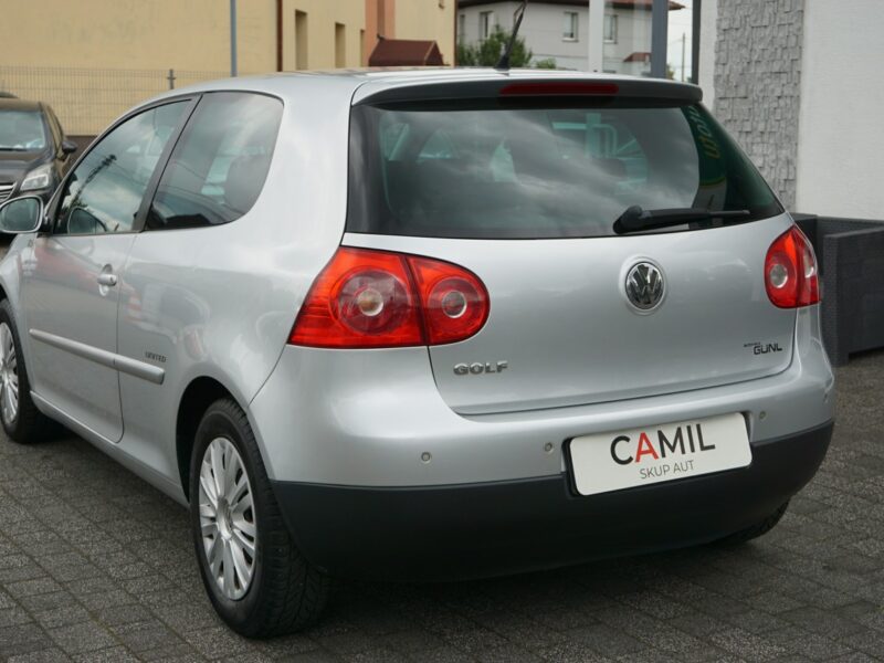 Volkswagen Golf ubezpieczony, zarejestrowany, sprawny, V (2003-2008)